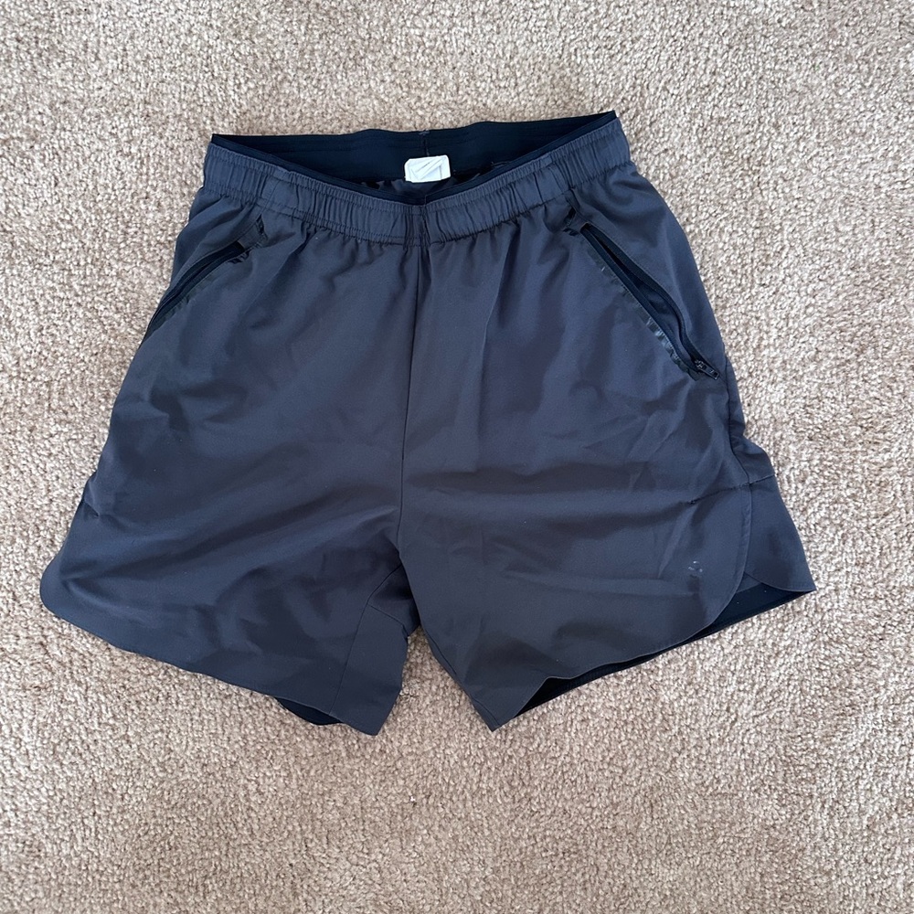 H&M Men’s Sports Shorts Medium